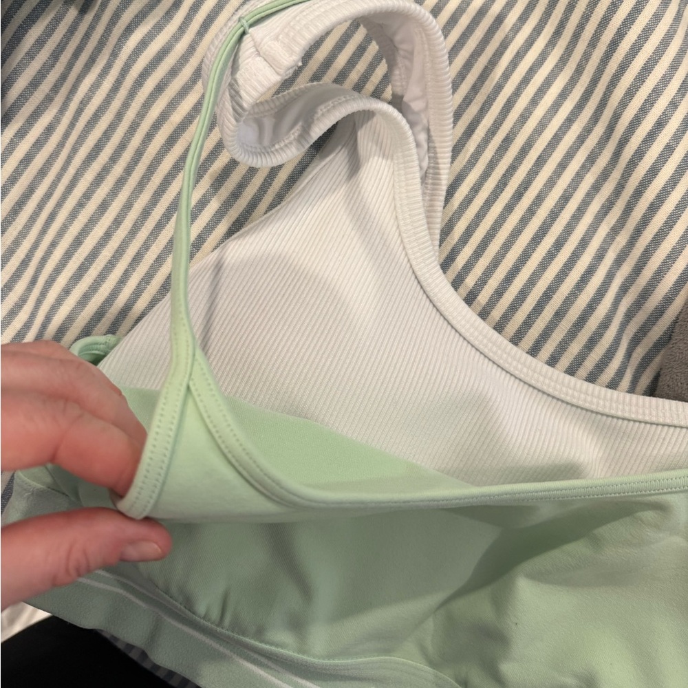 Alo Airbrush Better Together Bra - Picture 5 of 6